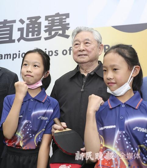 砂板乒乓球世界杯直通赛在沪举行 徐寅生郑敏之现场助阵